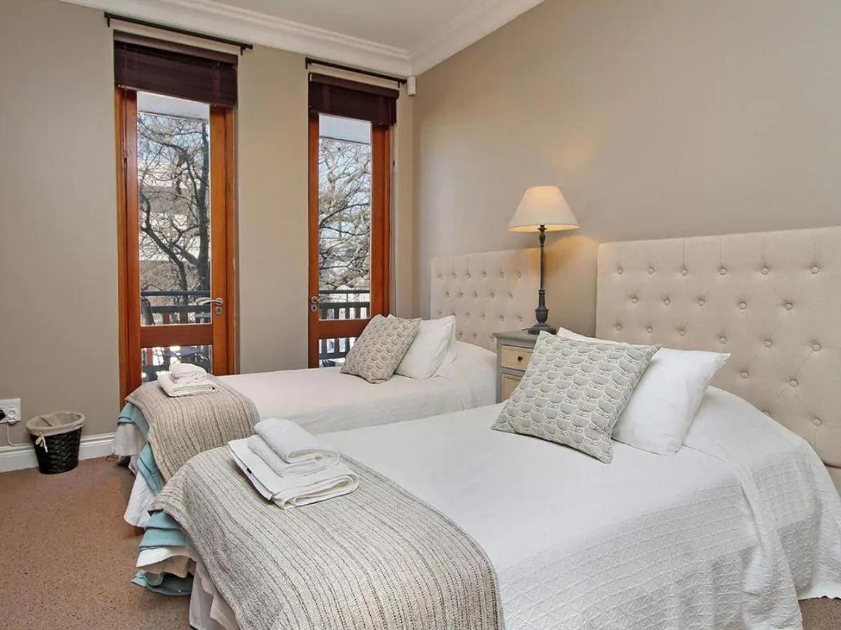 Church Street Luxury Apartments Stellenbosch Bagian luar foto